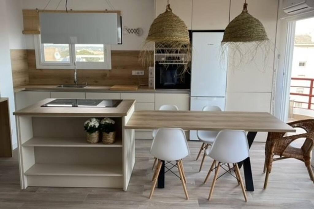 Precioso Apto Miami Primera Linia Playa Cala De Las Sirenas, Con Wifi Y Netflix, Adecuado Para Teletrabajar Miami Playa Esterno foto