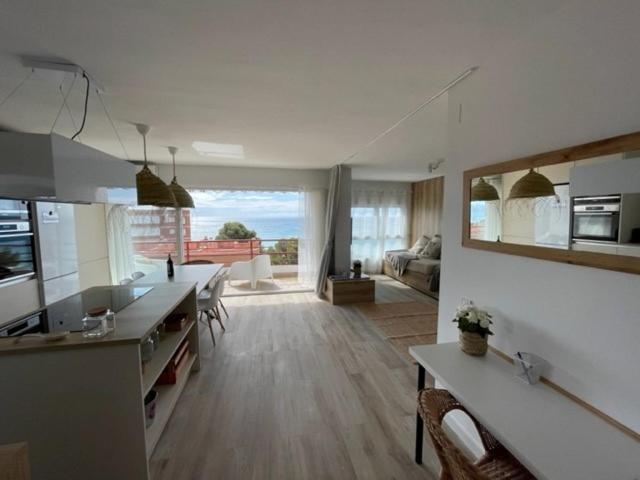 Precioso Apto Miami Primera Linia Playa Cala De Las Sirenas, Con Wifi Y Netflix, Adecuado Para Teletrabajar Miami Playa Esterno foto