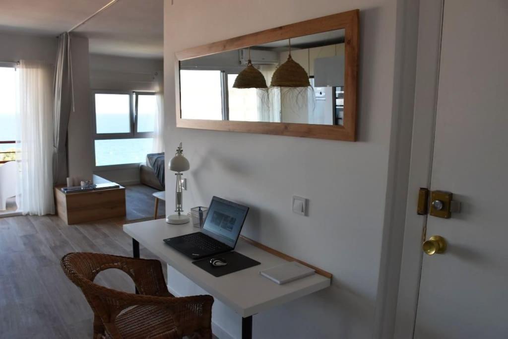 Precioso Apto Miami Primera Linia Playa Cala De Las Sirenas, Con Wifi Y Netflix, Adecuado Para Teletrabajar Miami Playa Esterno foto